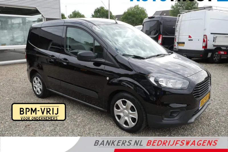 Ford Transit Courier (2021)