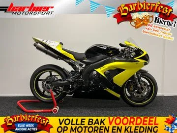 Yamaha YZF-R1 (2004) — foto 1
