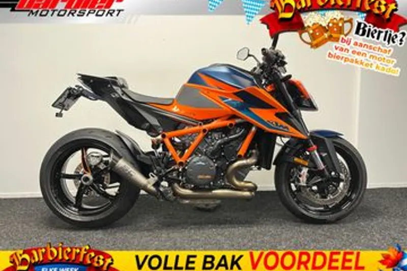 KTM 1290 Super Duke R (2021)