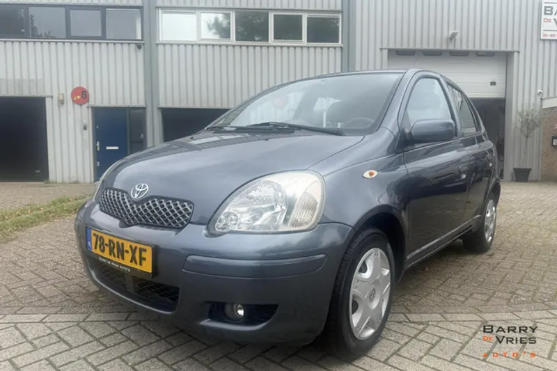 Toyota Yaris (2005)
