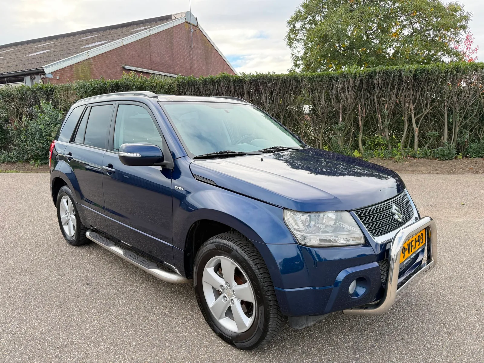Suzuki Grand Vitara (2009) — foto 1
