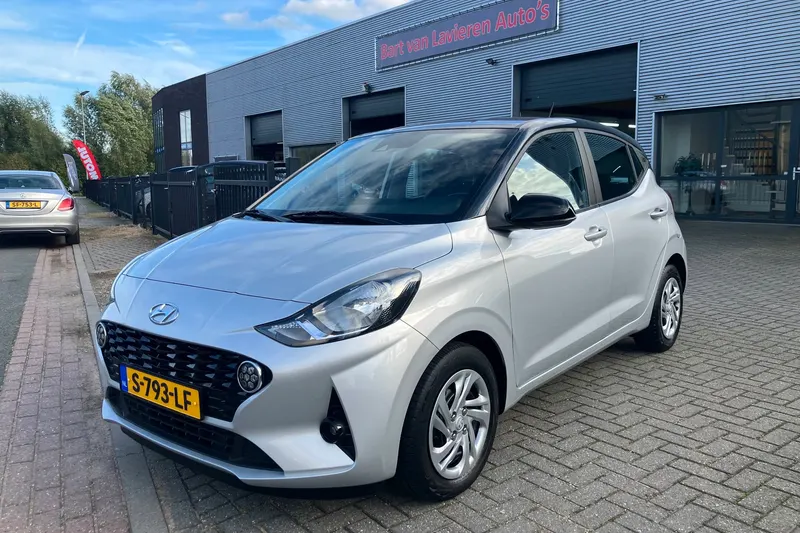 Hyundai i10 (2023)
