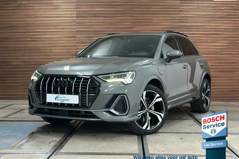 Audi Q3 (2023)