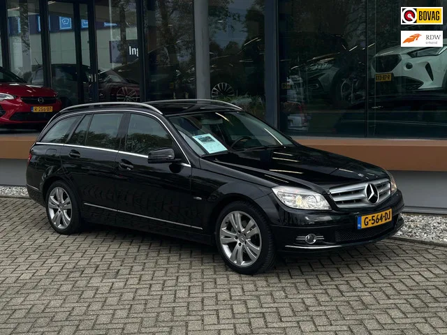 Mercedes-Benz C-Klasse (2009) — foto 1