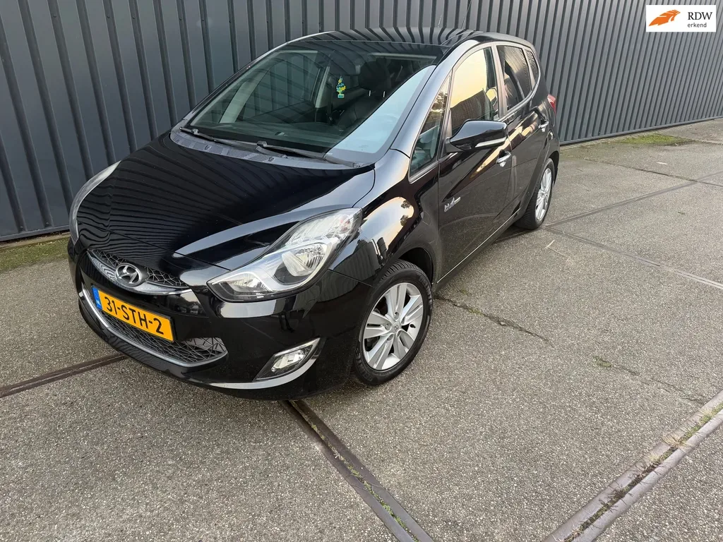 Hyundai ix20 (2011) — foto 1