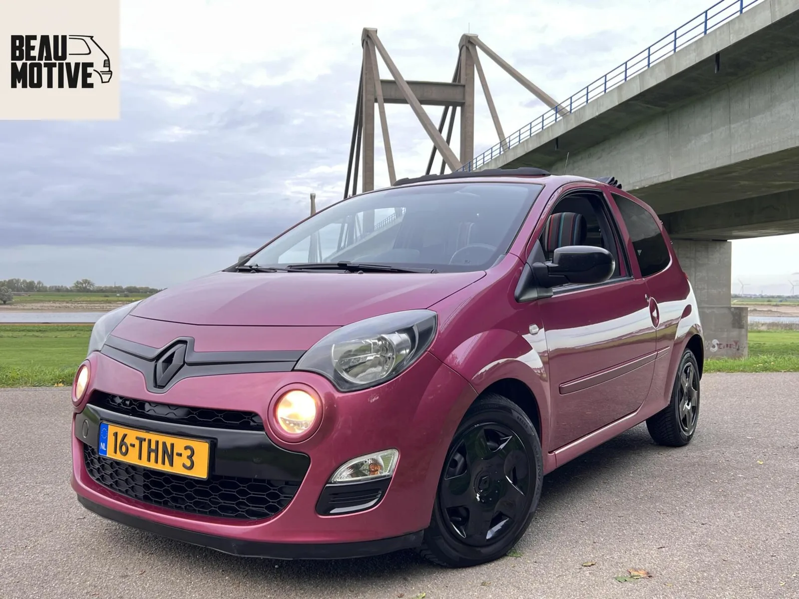 Renault Twingo (2012) — foto 1