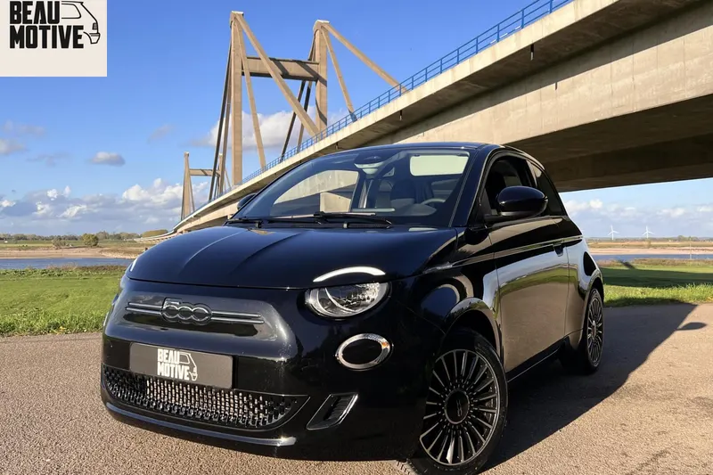 Fiat 500e (2024)