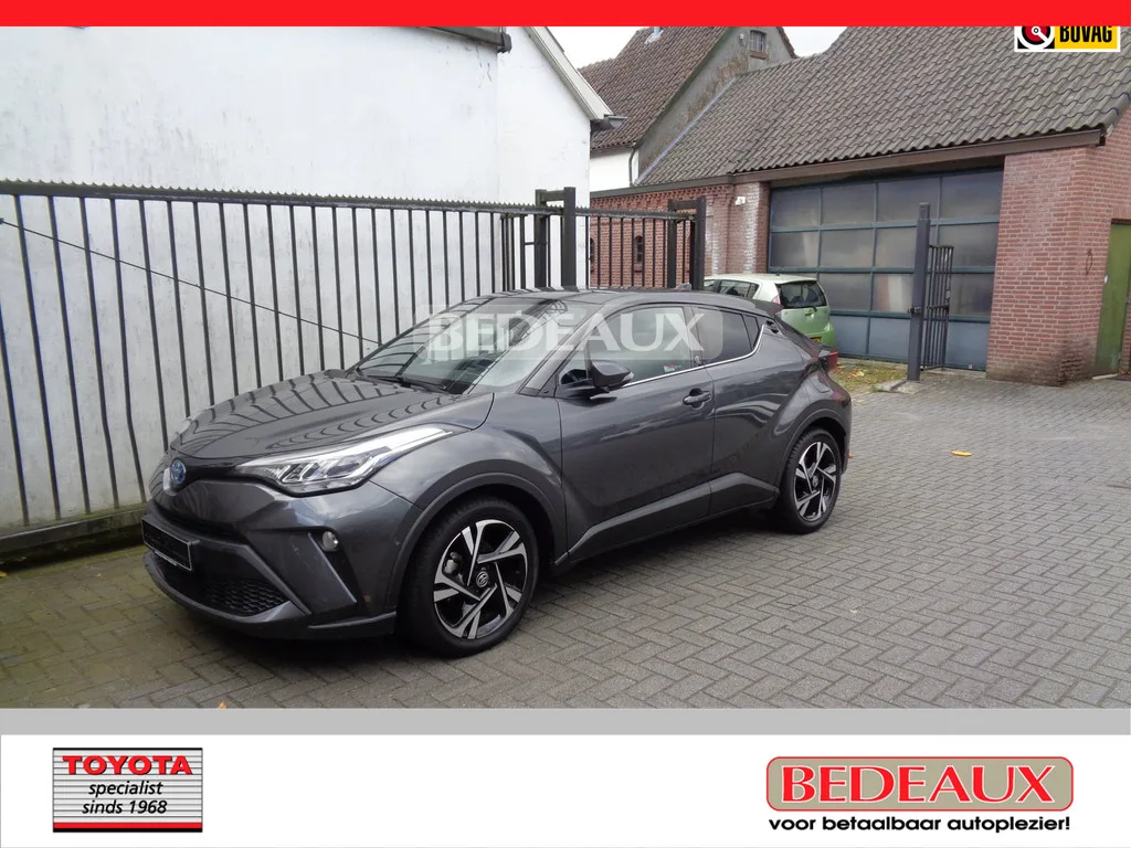 Toyota C-HR (2022) — foto 1