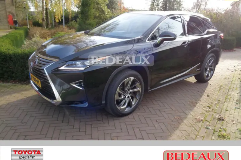 Lexus RX (2019)