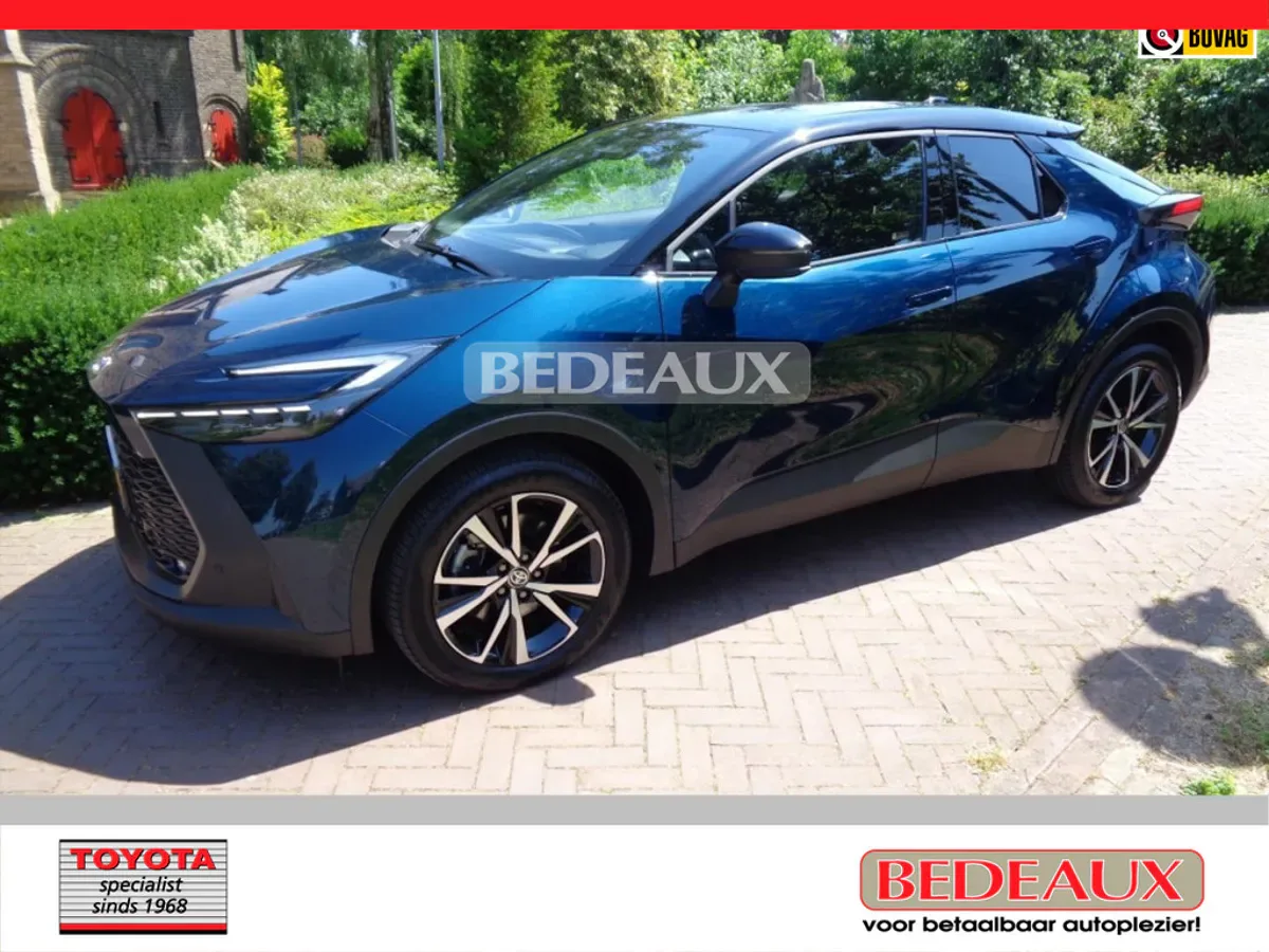 Toyota C-HR (2025) — foto 1