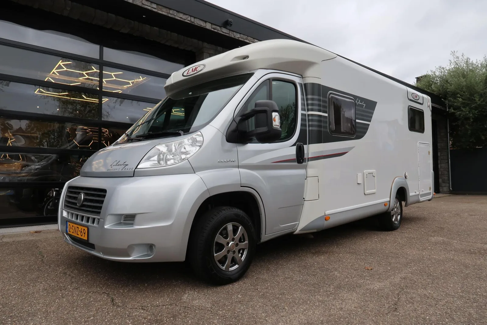 LMC Liberty (2013) — foto 1