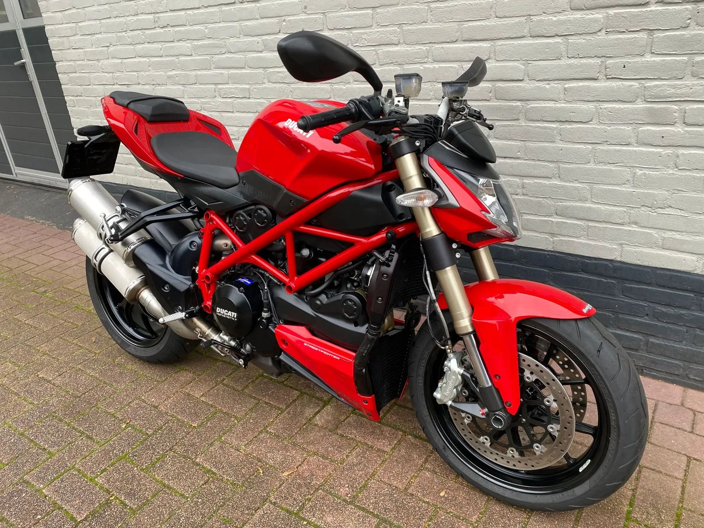 Ducati Streetfighter 848 (2014) — foto 1