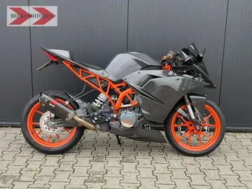 KTM RC 390 (2017) — foto 1