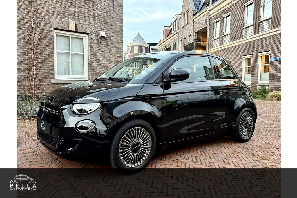 Fiat 500e (2022) — foto 1