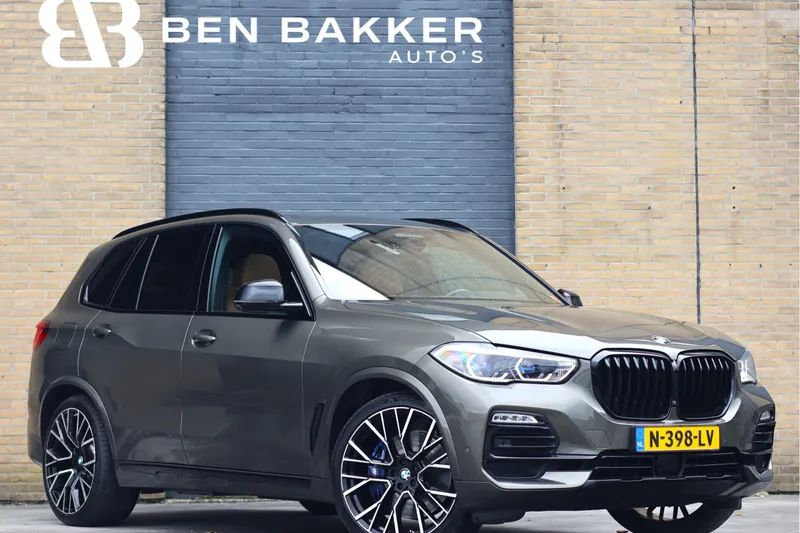 BMW X5 (2021)