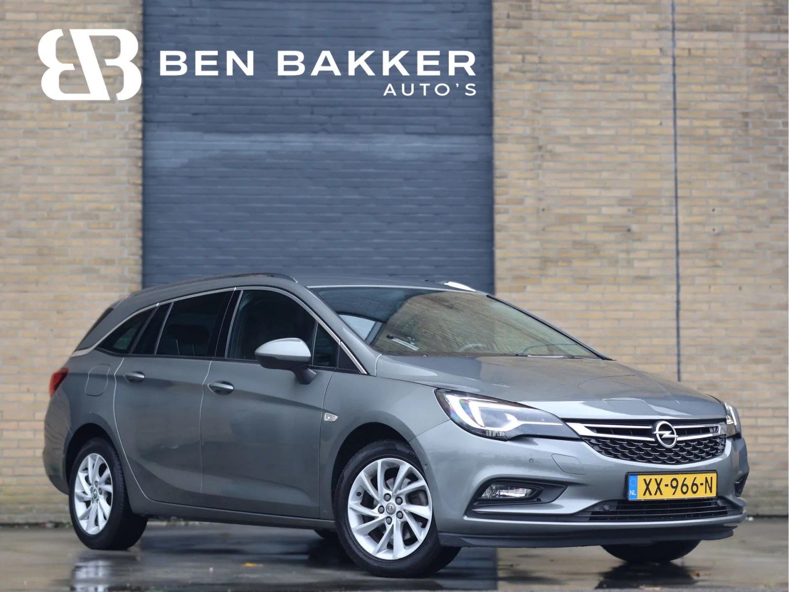 Opel Astra (2019) — foto 1