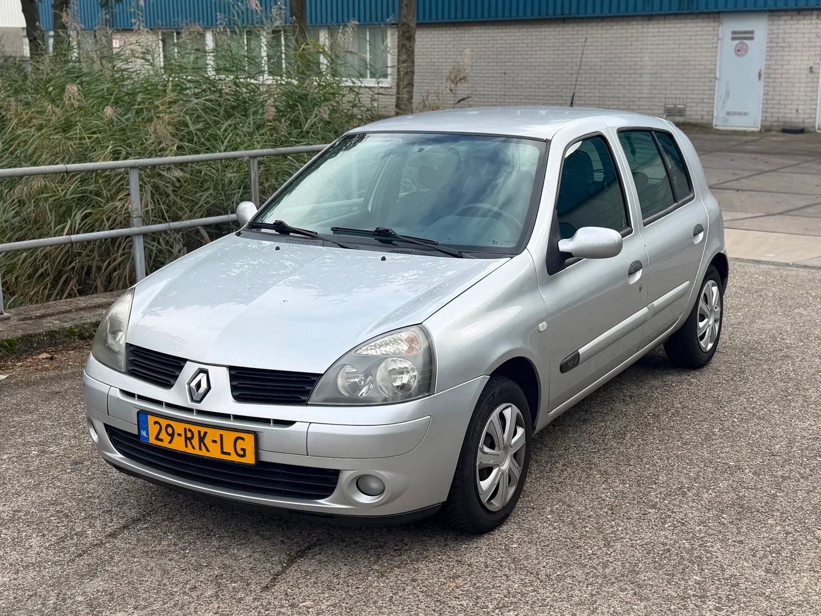 Renault Clio (2005) — foto 1