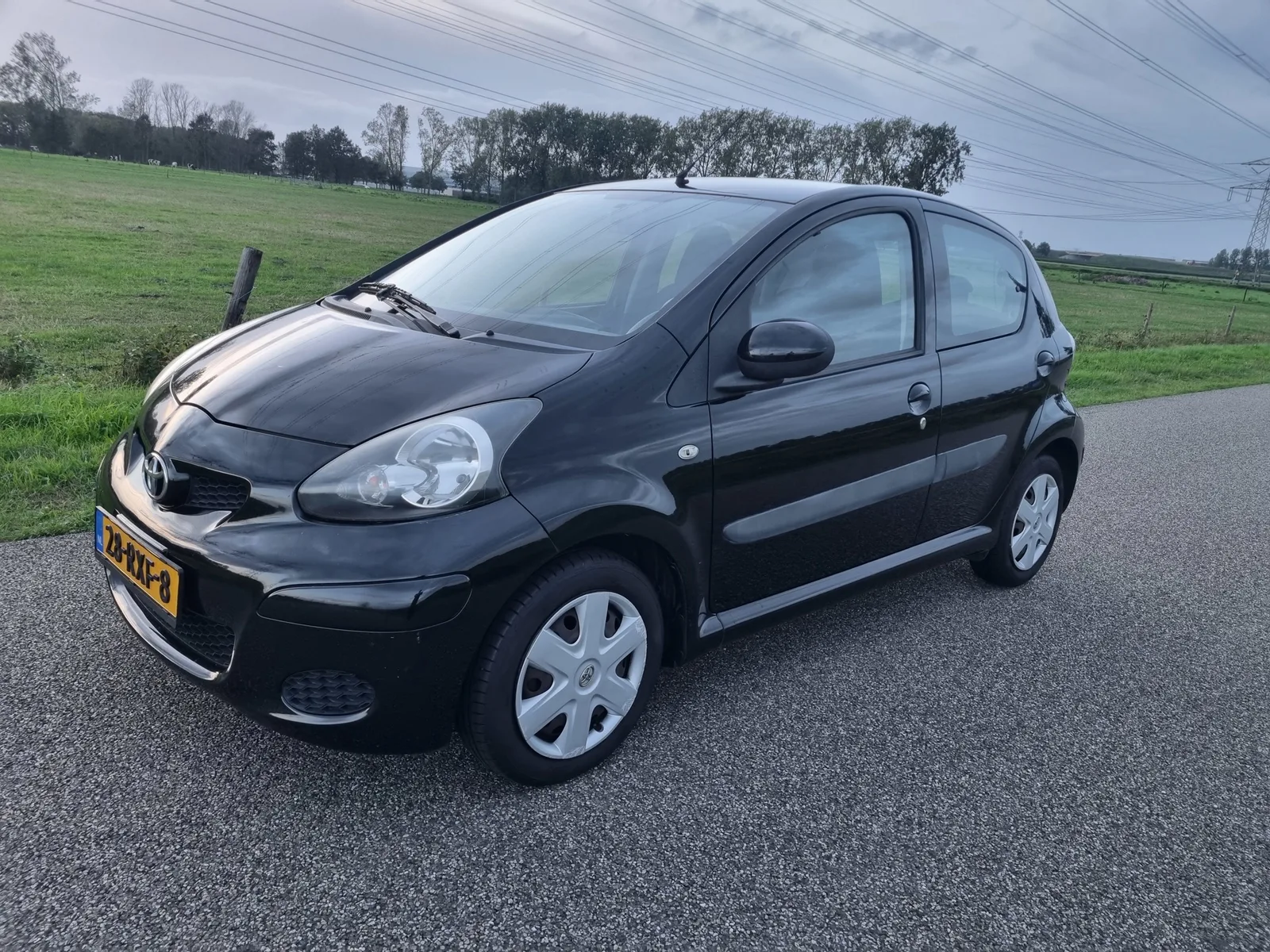 Toyota Aygo (2010) — foto 1