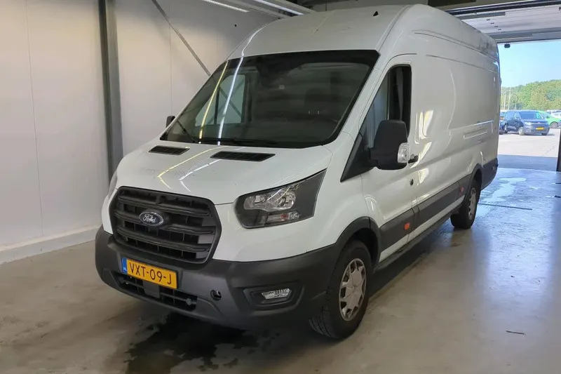 Ford Transit (2023)