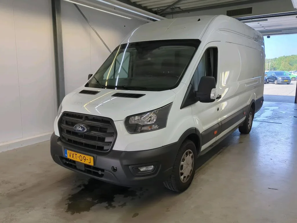 Ford Transit (2023) — foto 1