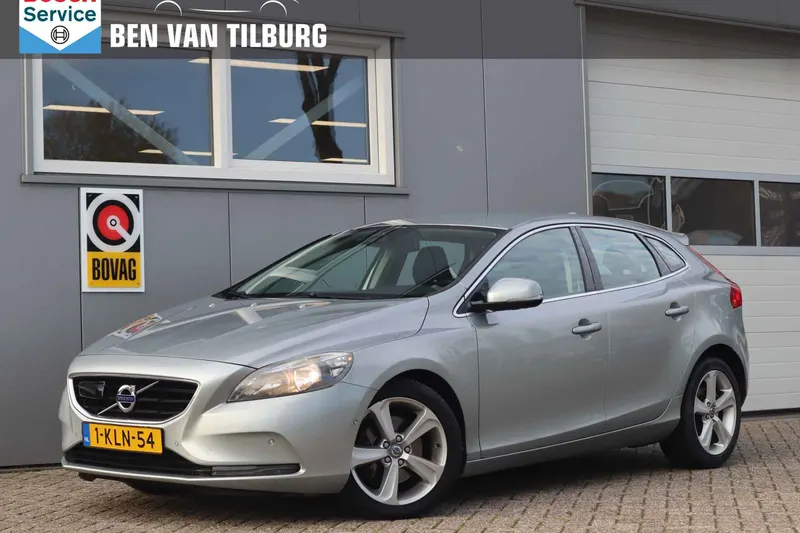 Volvo V40 (2013)
