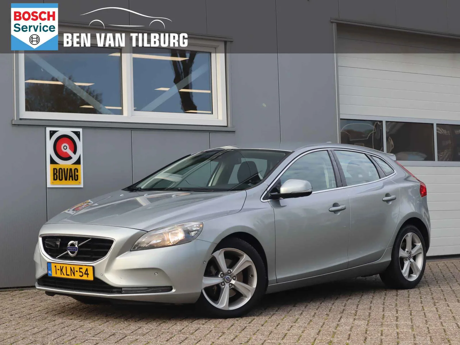 Volvo V40 (2013) — foto 1
