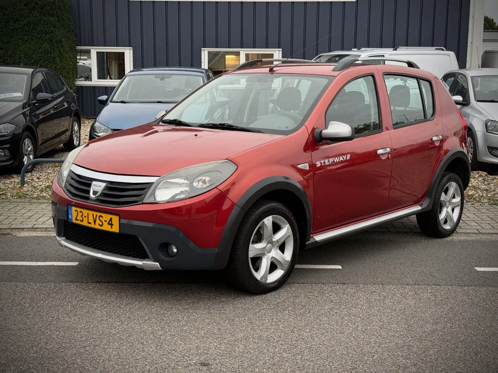 Dacia Sandero (2010) — foto 1