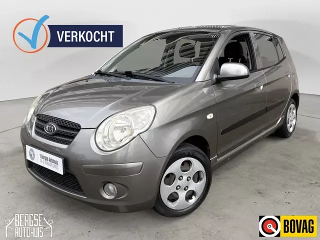 Kia Picanto (2010) — foto 1
