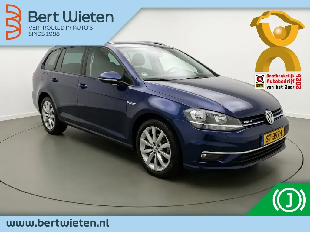 Volkswagen Golf (2018) — foto 1