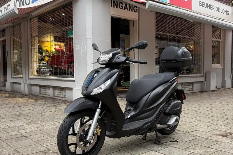 Piaggio Medley S 125 (2025)