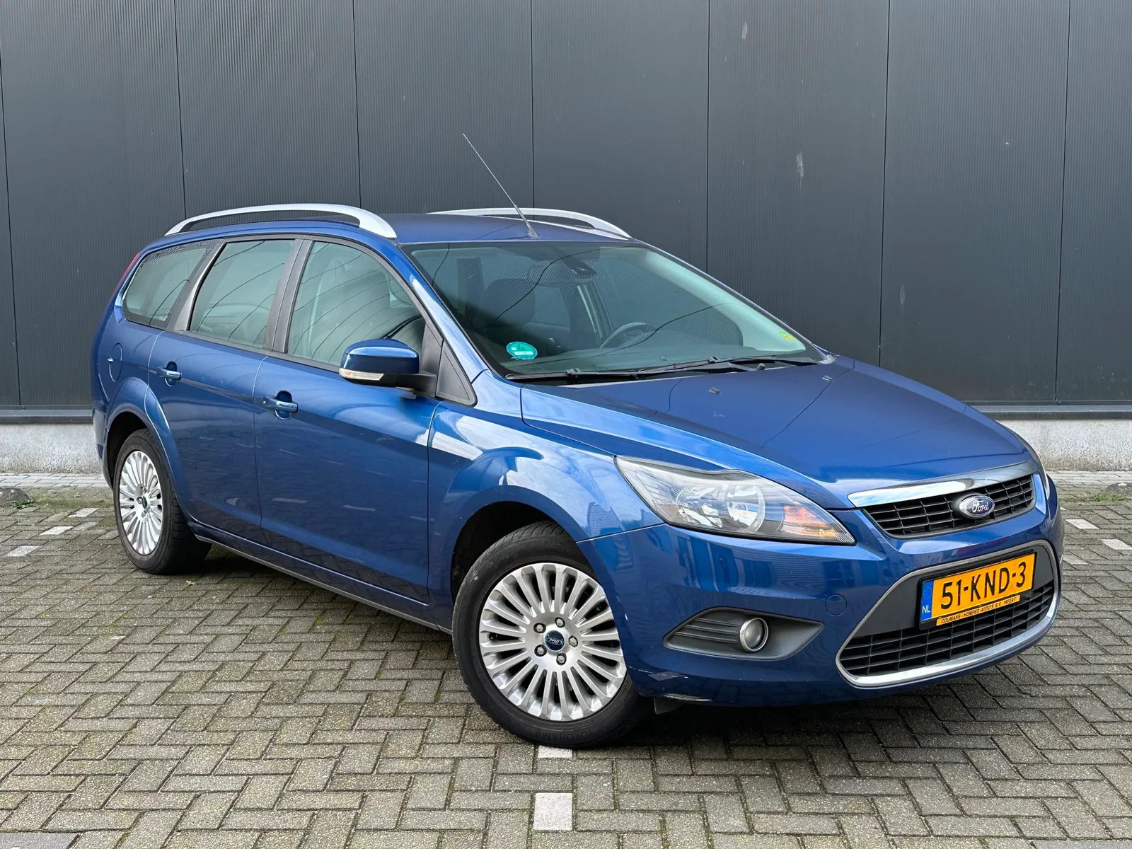 Ford Focus (2010) — foto 1