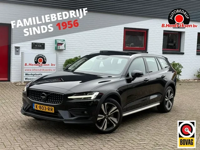 Volvo V60 Cross Country (2021) — foto 1