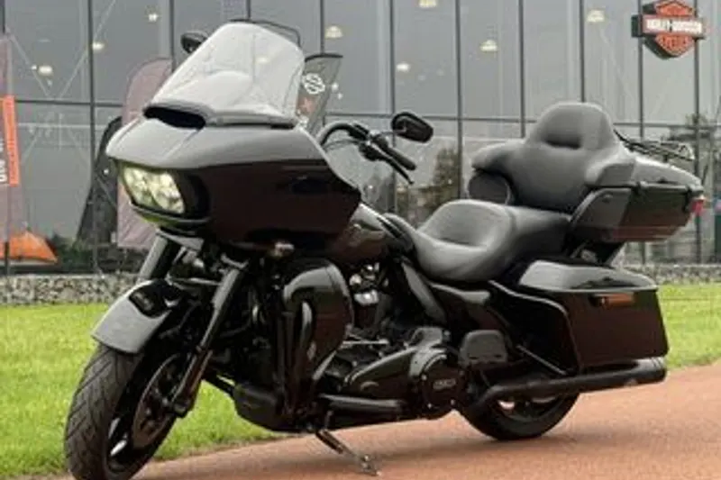 Harley-Davidson Road Glide Limited (2023)