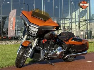 Harley-Davidson CVO Street Glide (2026) — foto 1