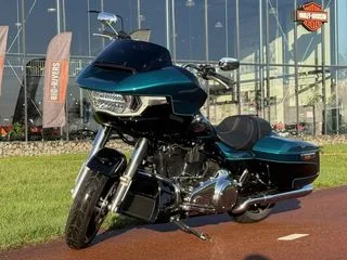 Harley-Davidson Road Glide (2026) — foto 1