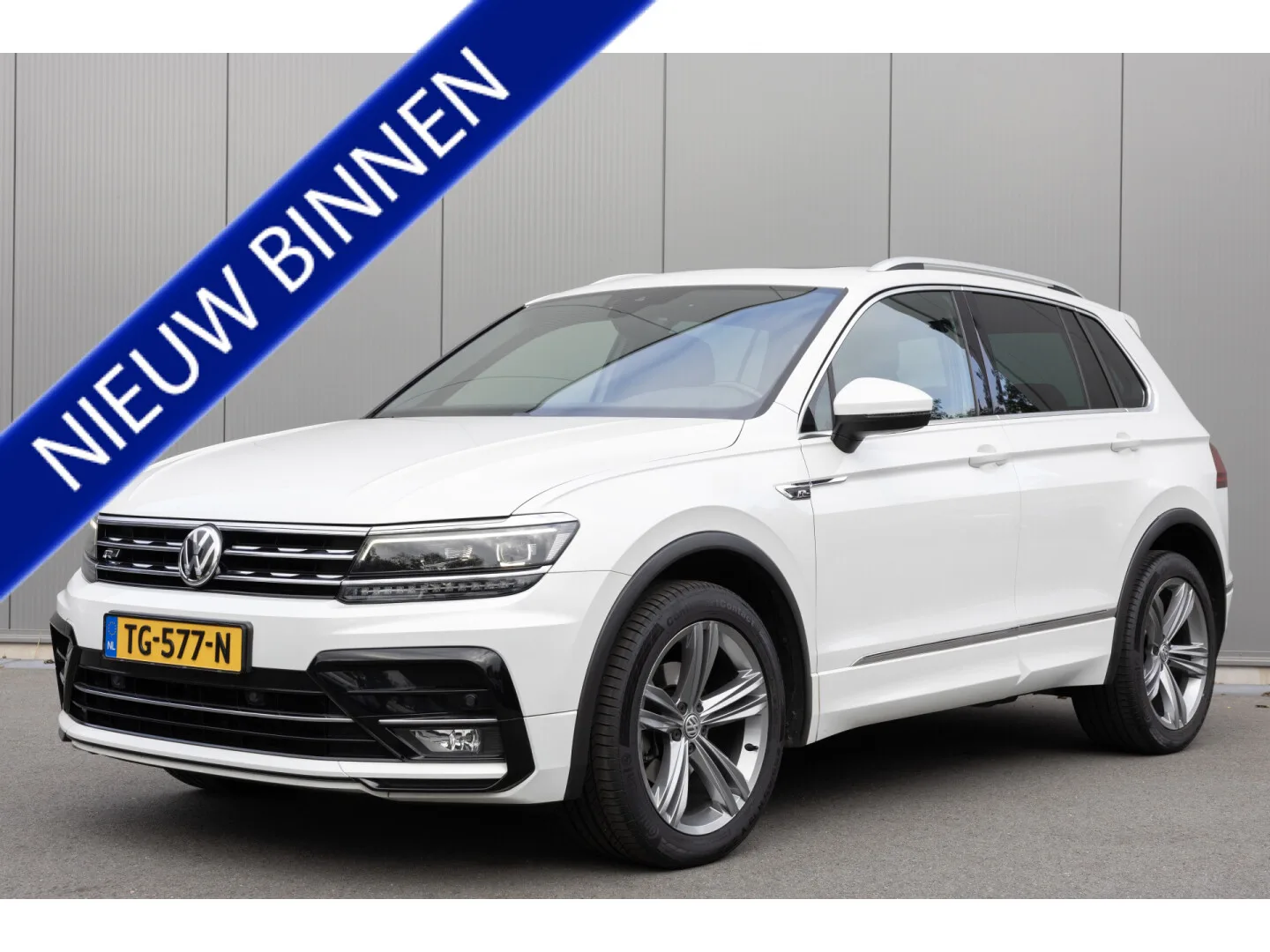 Volkswagen Tiguan (2018) — foto 1