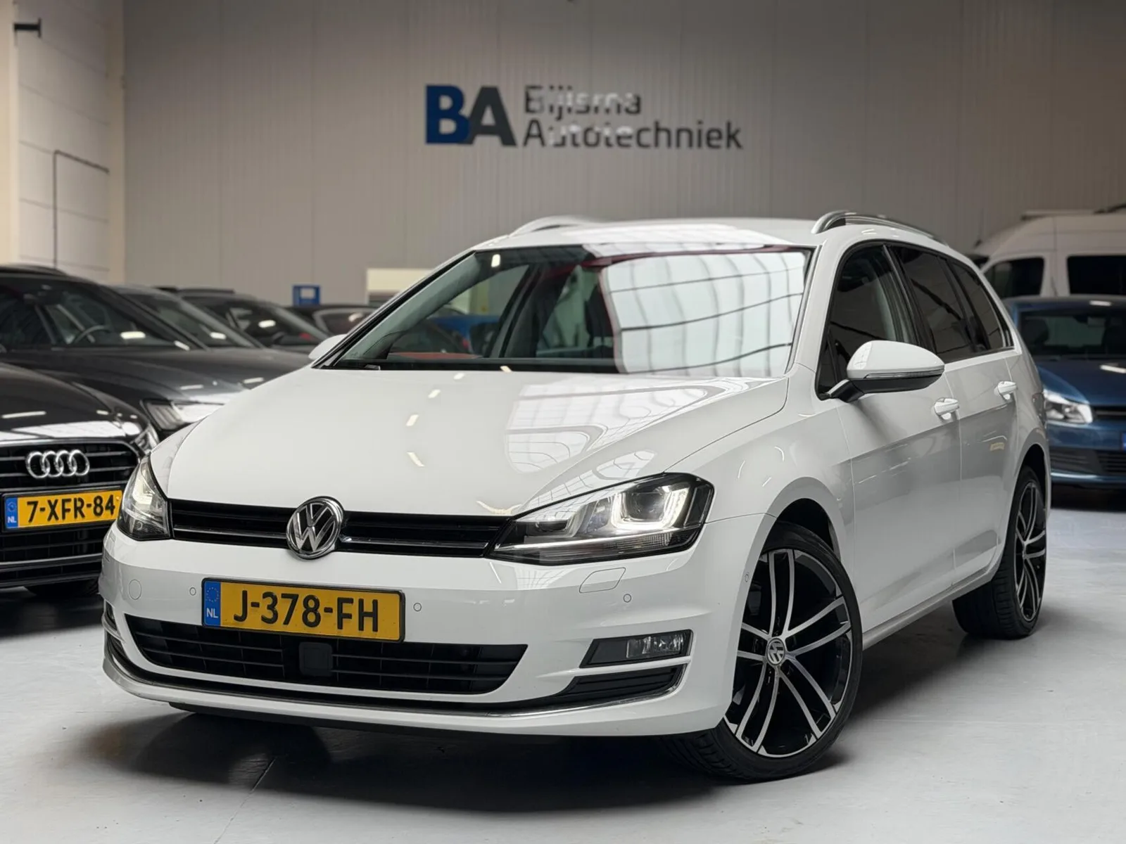 Volkswagen Golf (2013) — foto 1