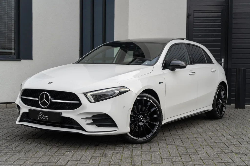 Mercedes-Benz A-Klasse (2021) — foto 1