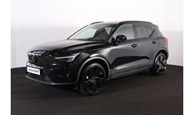 Volvo EX40 (2024) — foto 1