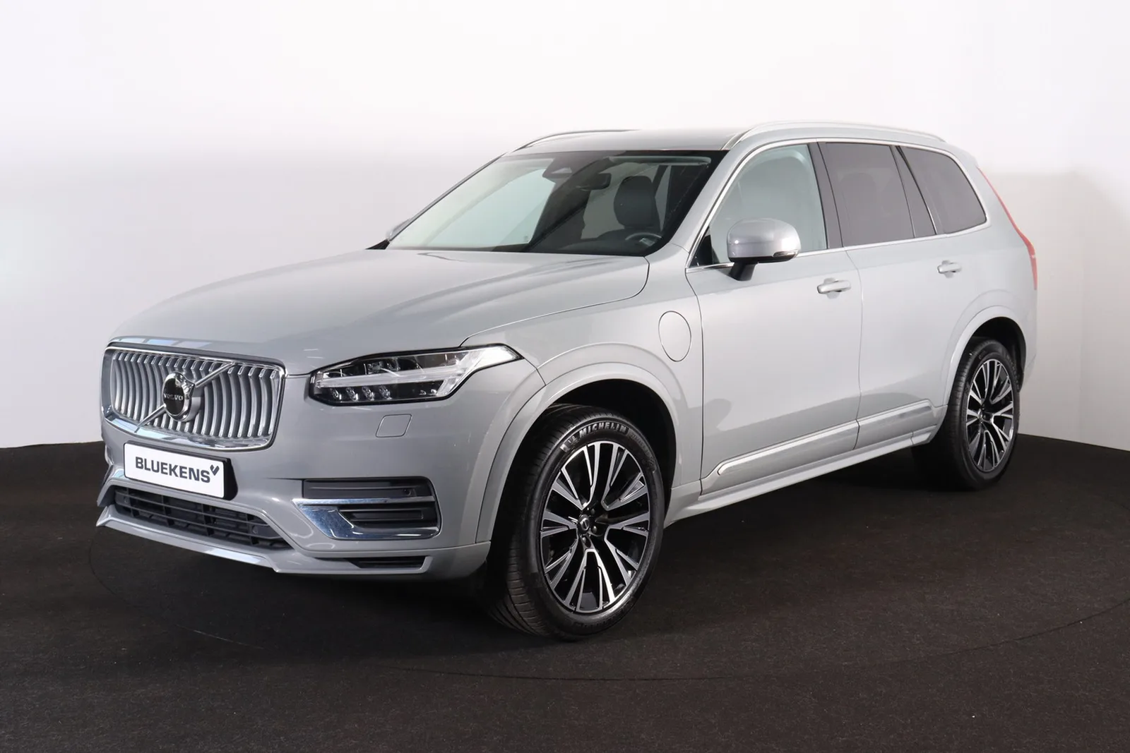 Volvo XC90 (2024) — foto 1