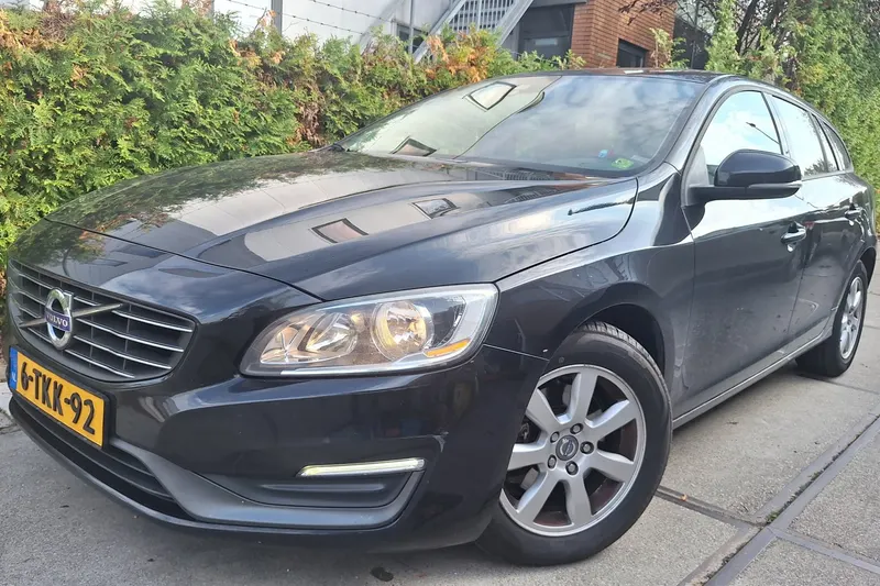 Volvo V60 (2014)
