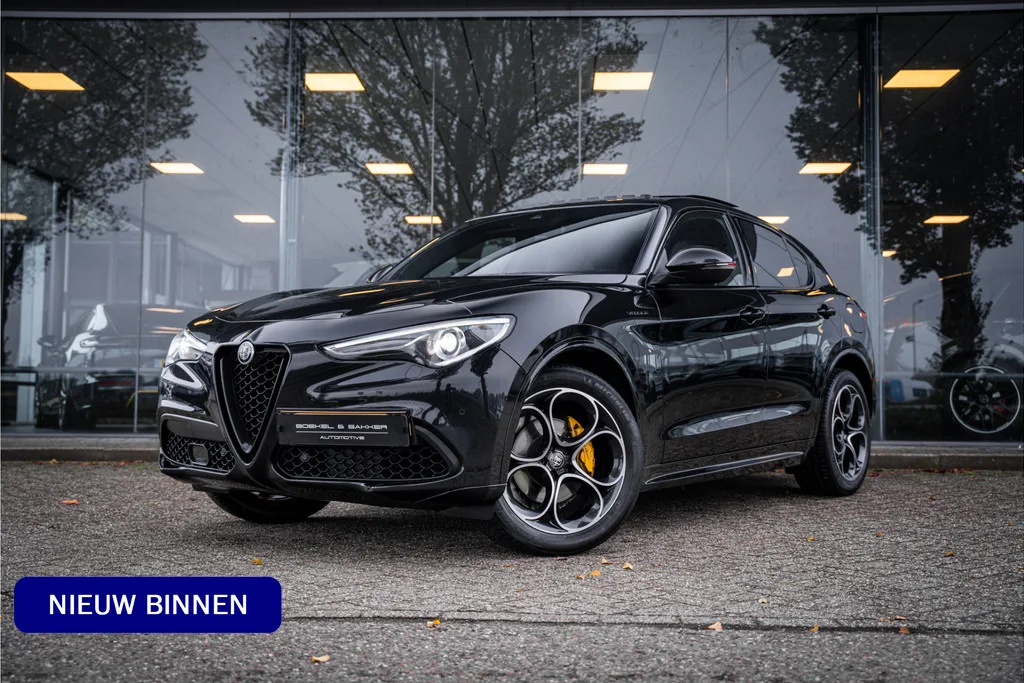 Alfa Romeo Stelvio (2021) — foto 1