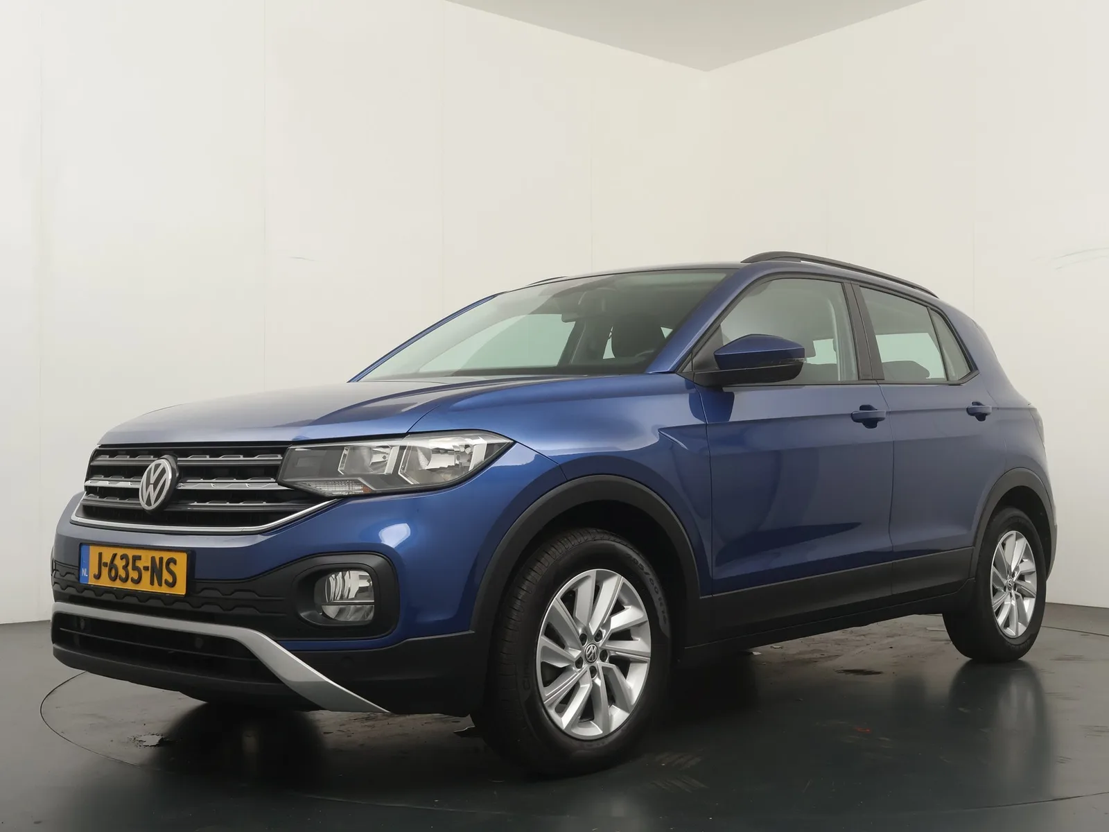 Volkswagen T-Cross (2020) — foto 1