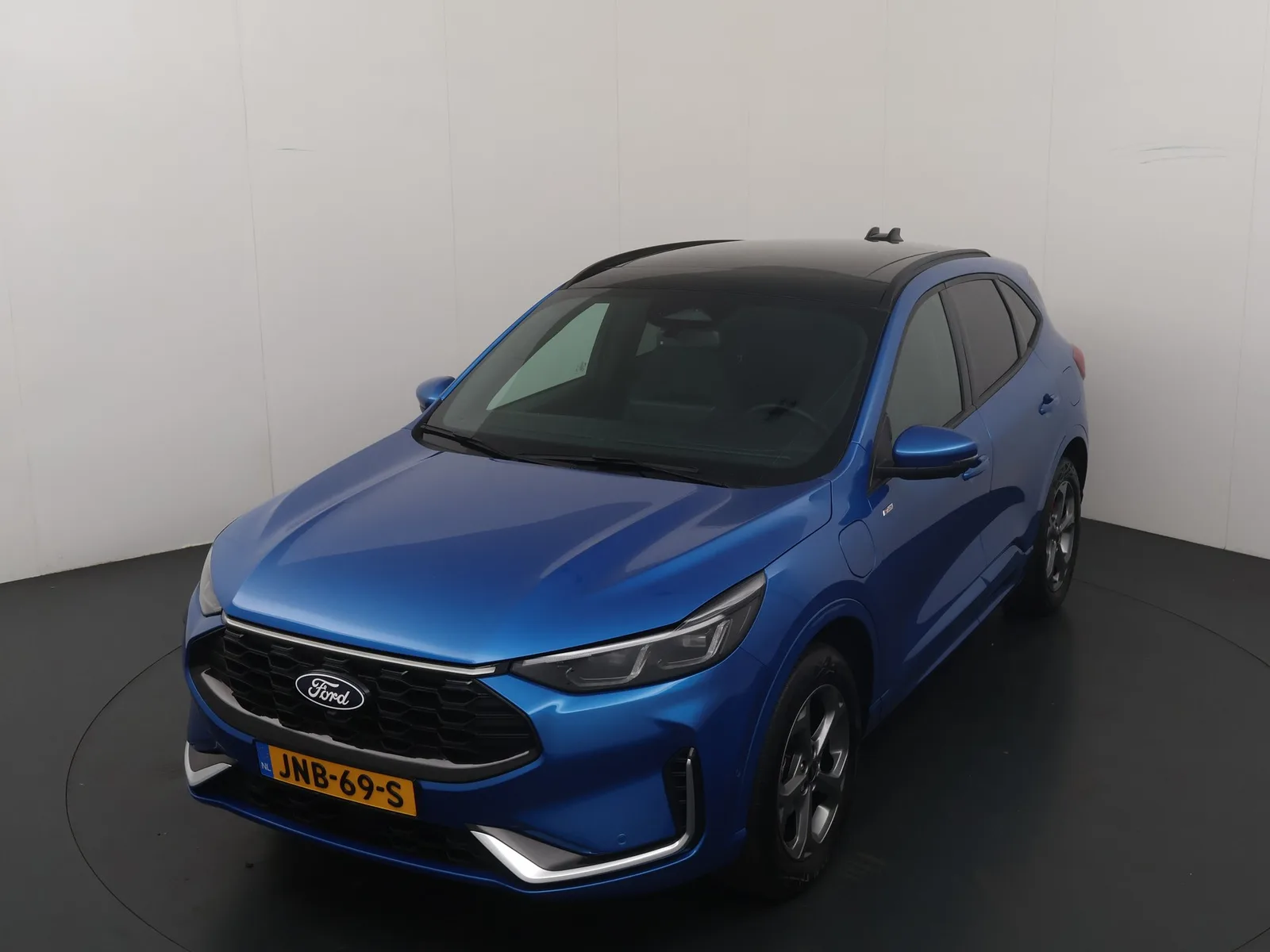 Ford Kuga (2025) — foto 1