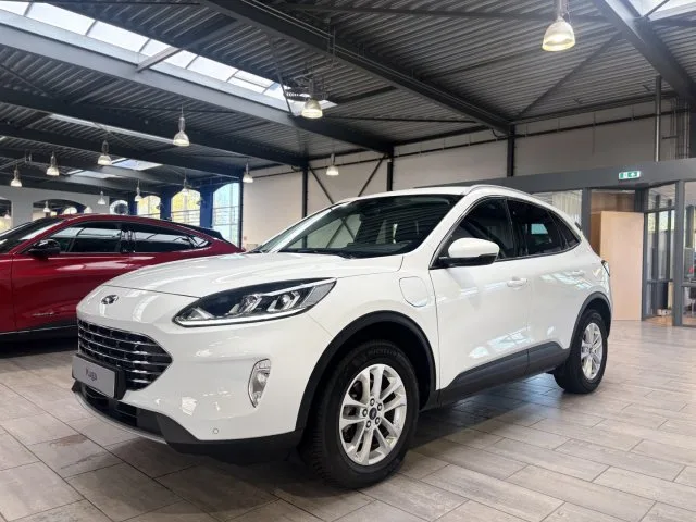 Ford Kuga (2022) — foto 1