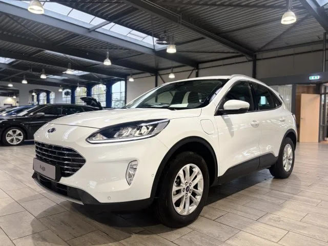 Ford Kuga (2022) — foto 1