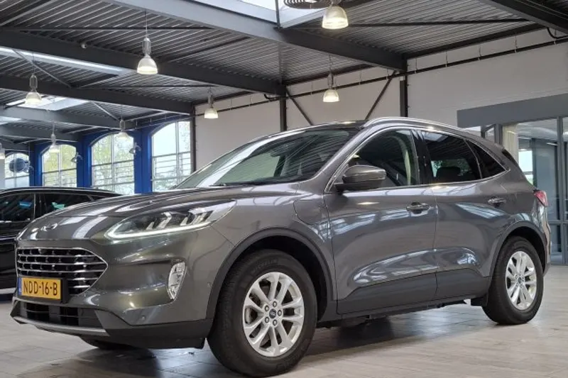 Ford Kuga (2021)