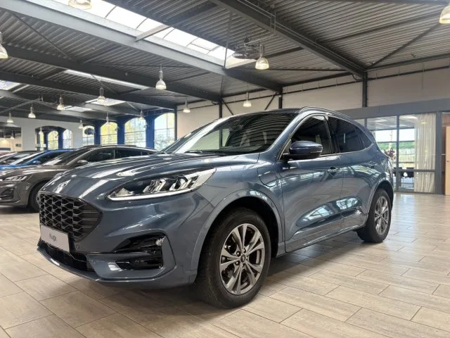 Ford Kuga (2023) — foto 1