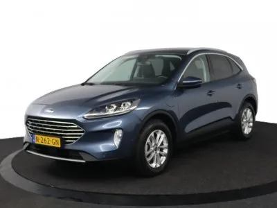 Ford Kuga (2021) — foto 1