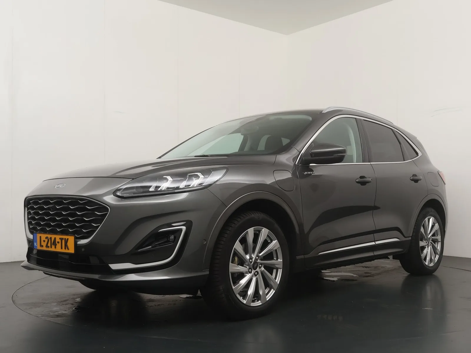 Ford Kuga (2021) — foto 1